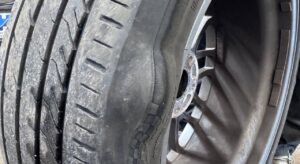 Bulge in tyre sidewall