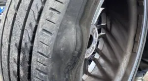 Bulge in tyre sidewall